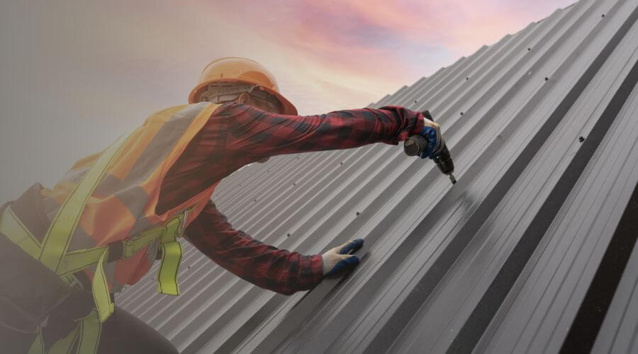 Professional gutter cleaning in Port Elizabeth, NJ